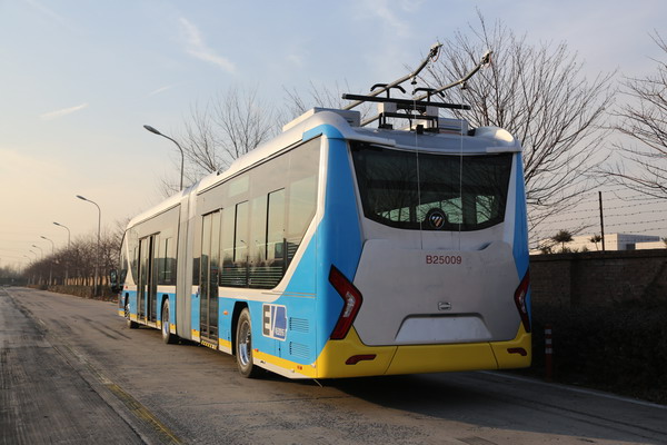 福田歐輝BJ6180在線充電純電動(dòng)城市客車(chē)