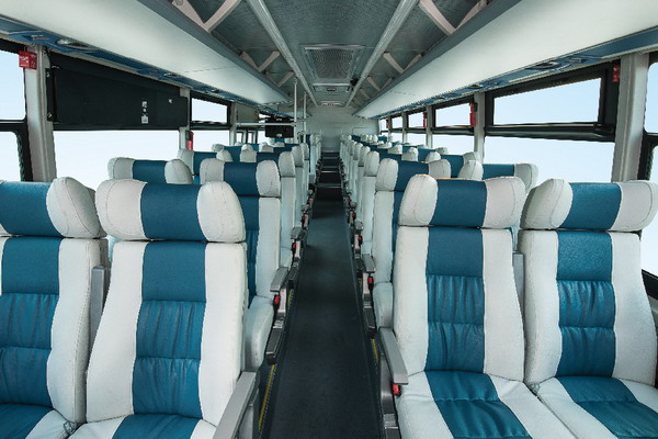 金龍客車(chē)XMQ6110BCBEV純電動(dòng)通勤車(chē)