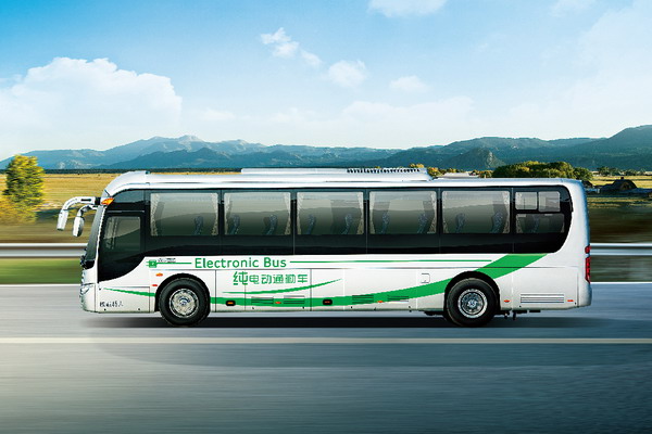 金龍客車(chē)XMQ6110BCBEV純電動(dòng)通勤車(chē)