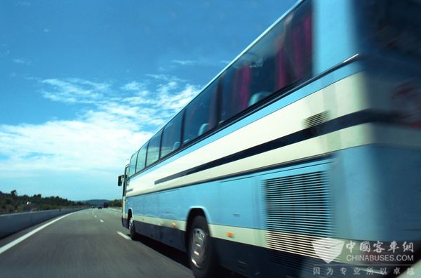 環(huán)保部：2015機(jī)動(dòng)車排污4500萬(wàn)噸！