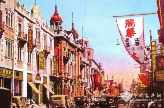 上海：那些年，我們一起乘過的公交車