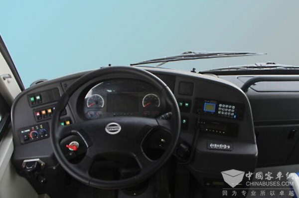 南京金龍NJL6680BEV純電動(dòng)客車