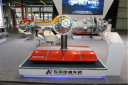 BUS EXPO 2017上?？蛙囌箌東風(fēng)德納展臺(tái)