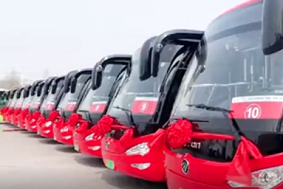 歐輝護(hù)航保衛(wèi)車(chē)隊(duì)正式發(fā)車(chē)，迎接戰(zhàn)“疫”英雄凱旋！