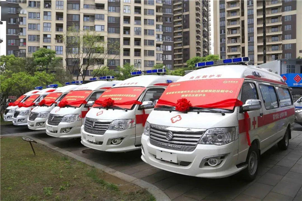 外防輸入 內(nèi)防反彈 金旅負(fù)壓救護(hù)車(chē)再助陣