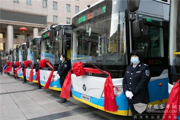 打造綠色品質(zhì)交通！福田歐輝純電動(dòng)公交車批量交付河南商丘