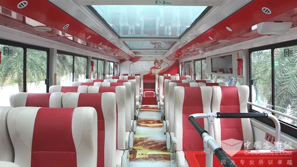 格力鈦新能源 仿古鐺鐺車(chē) 考斯特商務(wù)車(chē) 臉譜公路車(chē) 雙層觀光巴士