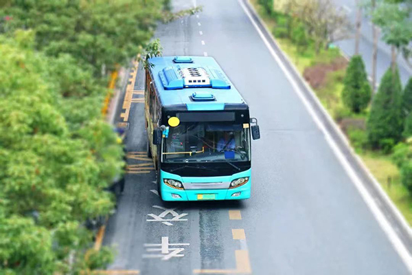 補(bǔ)貼終止車損嚴(yán)重經(jīng)?！巴＿\” 新能源公交車到底該何去何從？