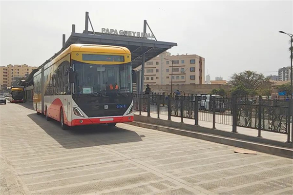 中車電動助力非洲首個純電動BRT項目 聽聽當(dāng)事司機怎么說
