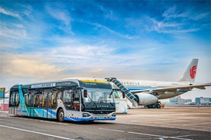 中國品質(zhì)叫響全球市場(chǎng)，宇通機(jī)場(chǎng)擺渡車以“新質(zhì)”創(chuàng)“高質(zhì)”