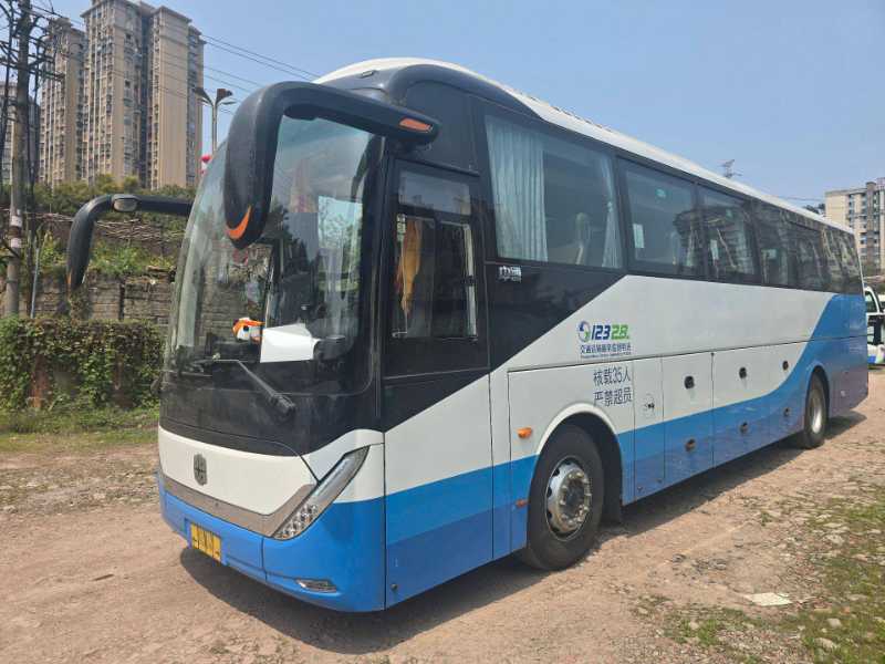 2024年7月上牌多臺(tái)國六35座2+1中通6119氣囊旅游車