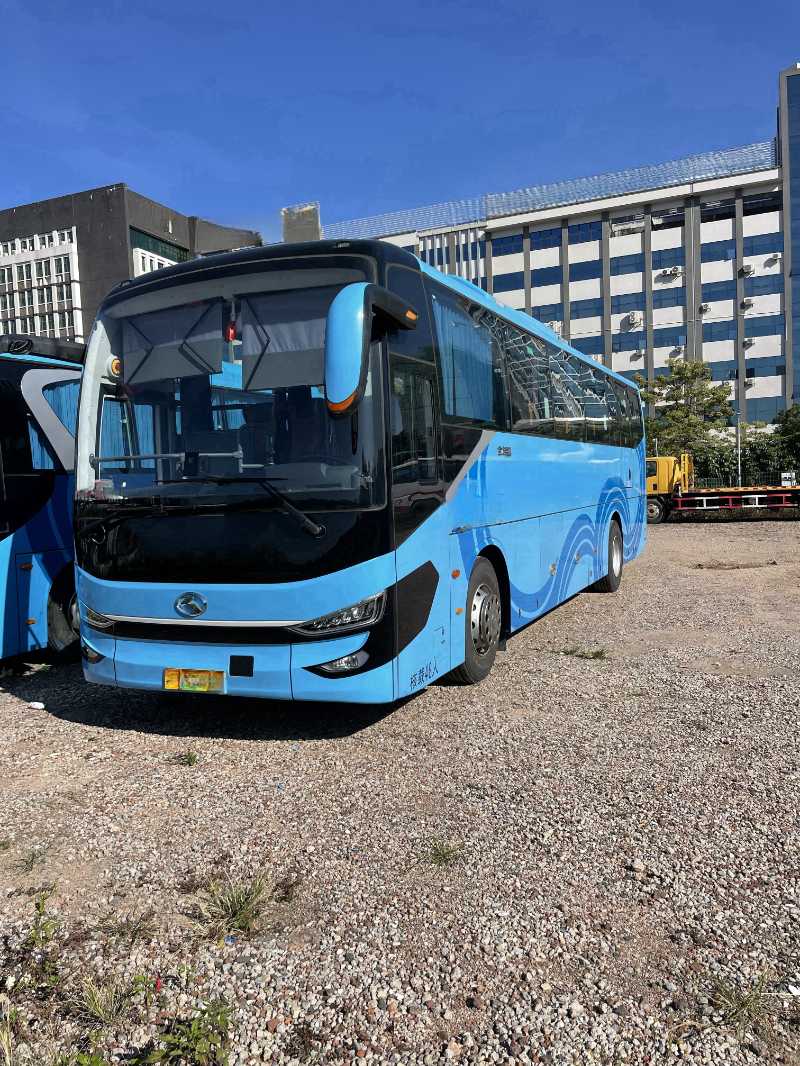 2024年12月上牌多臺準(zhǔn)新48座寧德時代金龍6122氣囊旅游電車