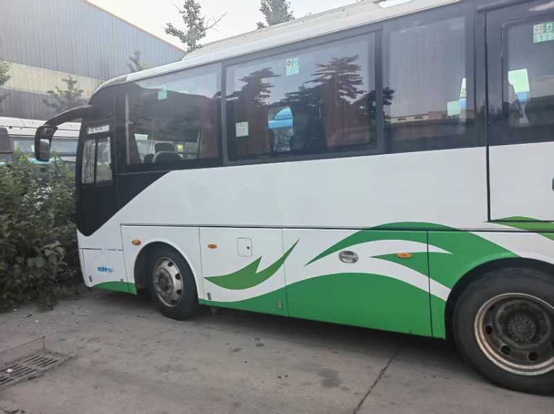2020年5月上牌可提雙檔國五19座2+1安凱6781氣囊車