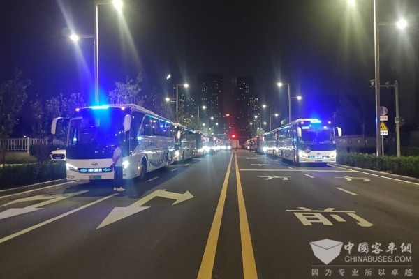 為民族提氣！超260臺蘇州金龍客車服務(wù)九三閱兵