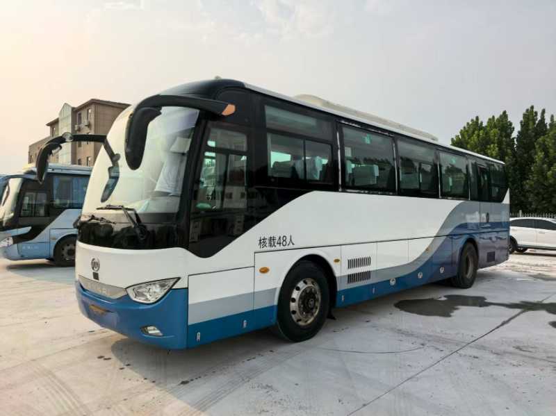 2021年上牌48座有公告寧德時代鍋爐暖氣安凱6110旅游車