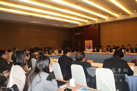 二三線城市公交企業(yè)經(jīng)驗交流會在南京召開