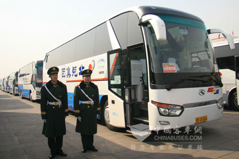 大金龍第十四次服務(wù)兩會(huì)