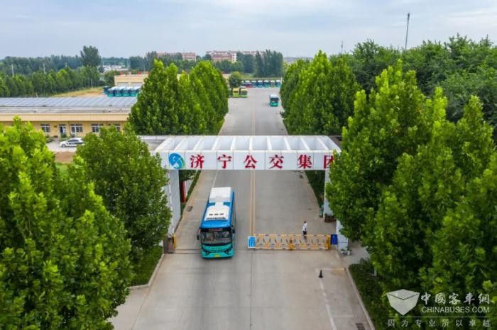 數(shù)智領(lǐng)航 機(jī)制革新 濟(jì)寧公交激活國企改革強(qiáng)引擎