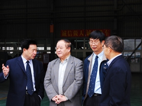 張小虞：金旅工藝創(chuàng)新，比肩世界造車水平
