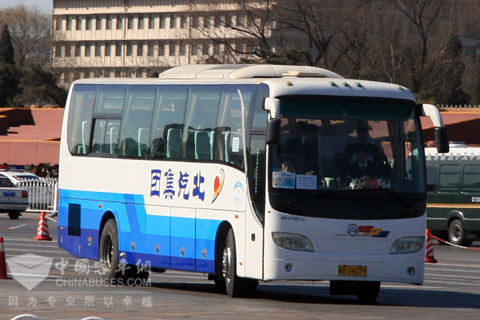金旅客車服務(wù)2011年兩會(huì)--天安門