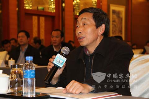 貴州省道路運(yùn)輸協(xié)會呂從新提問