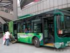 金旅混動無障礙公交車服務(wù)第八屆殘運會
