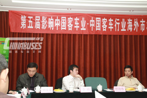 與會(huì)嘉賓積極暢談并分享海外市場(chǎng)營(yíng)銷體驗(yàn)和建議