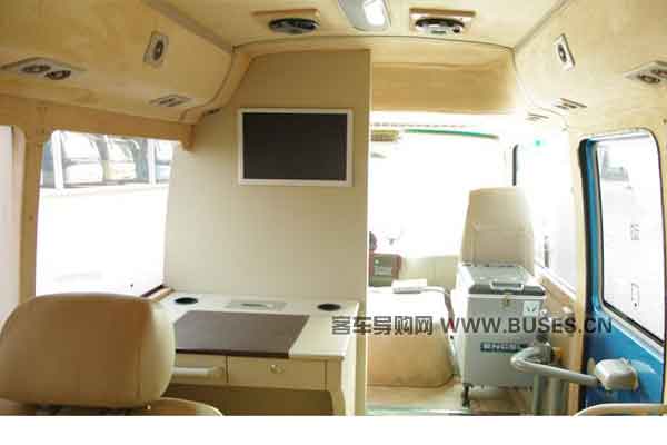 上饒SR6700HBEV客車(chē)（純電動(dòng)10-19座）