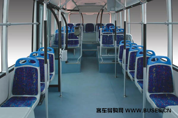 黃海DD6129S68公交車（柴油國(guó)四24-46座）