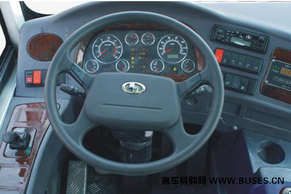 少林SLG6900T5E客車（天然氣國(guó)五24-41座）