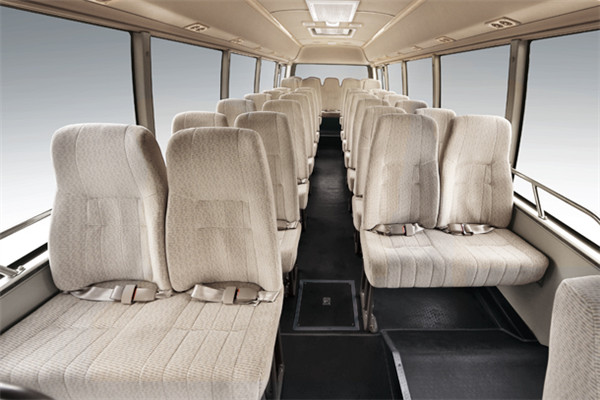 金旅XML6809JEV60客車(chē)（純電動(dòng)24-35座）