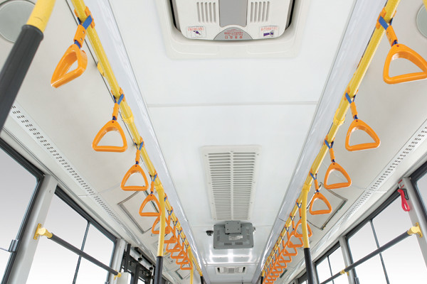 金旅XML6115JHEV15C公交車（柴油/電混動(dòng)國(guó)五20-36座）