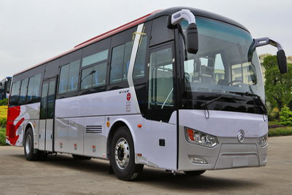 金旅XML6122JHEVA5C公交車（柴油/電混動(dòng)國五24-57座）