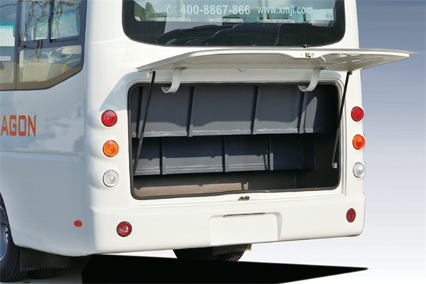 金旅XML6752J15CN公交車（天然氣國(guó)五10-30座）