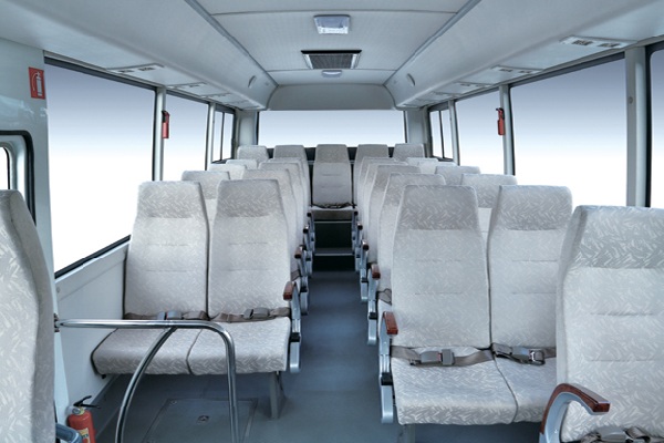 金旅XML6752J15N客車（天然氣國(guó)五24-30座）