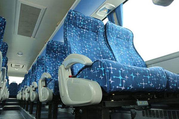 福田歐輝BJ6120U8BHB客車(chē)（柴油國(guó)五24-56座）