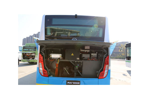 福田歐輝BJ6105EVCA-10公交車（純電動(dòng)10-37座）