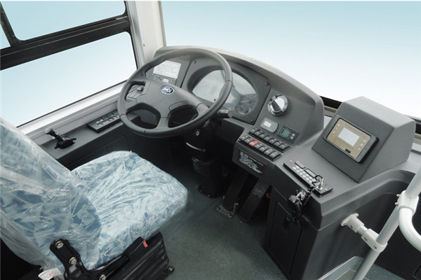 晶馬JMV6105GRBEV1公交車（純電動(dòng)24-35座）