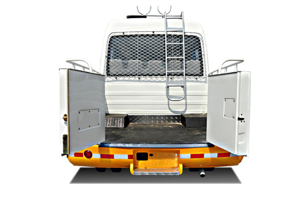 晶馬JMV5053XGC工程車(chē)（柴油國(guó)五10-15座）