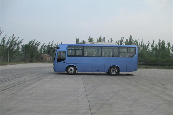 齊魯BWC6765KN客車（天然氣國(guó)五24-32座）