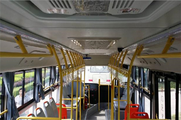 上饒SR6106PHEVNG1公交車（NG/電混動(dòng)國(guó)五20-36座）
