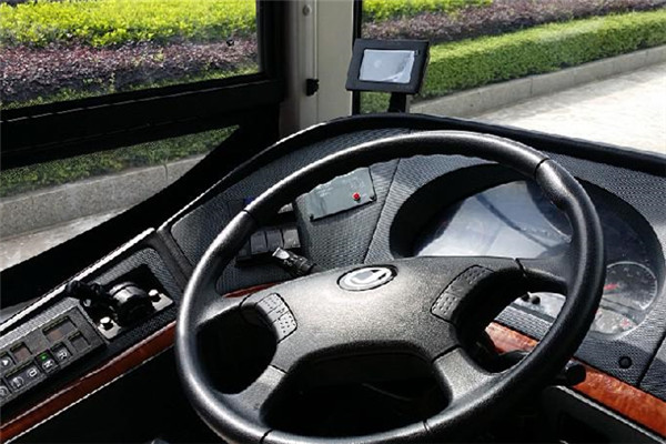 上饒SR6106PHEVNG1公交車（NG/電混動(dòng)國(guó)五20-36座）