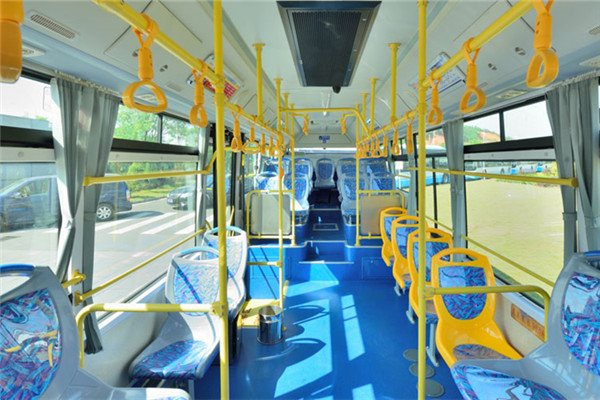 中車(chē)時(shí)代電動(dòng)TEG6106EHEV15公交車(chē)（柴油/電混動(dòng)國(guó)五24-36座）