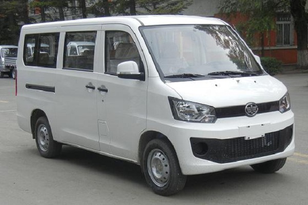 一汽CA6440A80多用途乘用車(chē)（汽油國(guó)五7座）