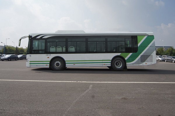 一汽CA6100URHEV21公交車（天然氣/電混動(dòng)國五10-30座）