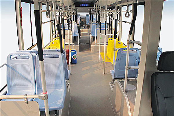 蜀都CDK6182CA1R鉸接公交車（天然氣國(guó)五17-55座）
