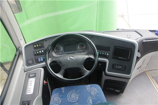 南京金龍NJL6117BEV4客車(chē)（純電動(dòng)24-53座）