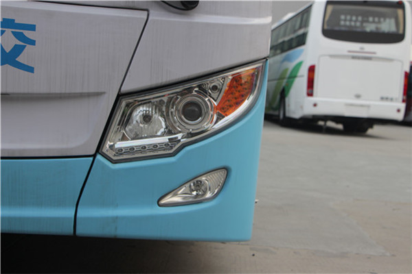 南京金龍NJL6129BEV22公交車（純電動(dòng)24-36座）