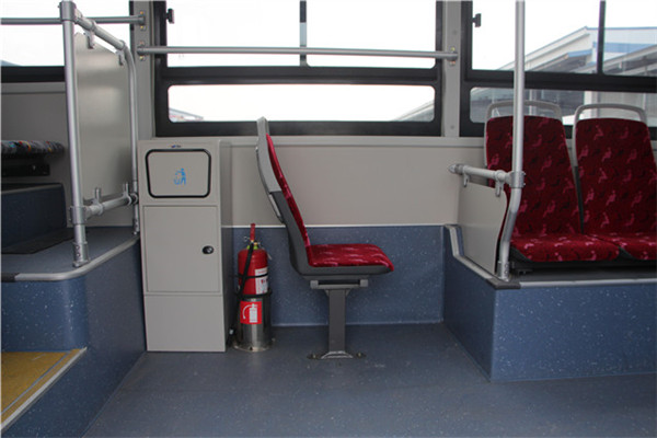南京金龍NJL6129BEV20公交車(chē)（純電動(dòng)24-36座）