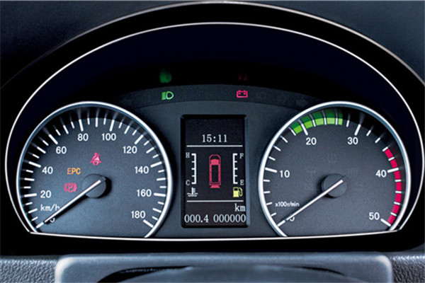 南京金龍NJL6600BEV11客車（純電動(dòng)10-18座）